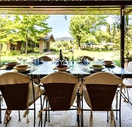 5 bedroom villa with pool and tennis court near San Gimignano, sleeps 10